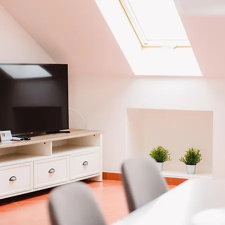 Nexus Апартаменты 4*