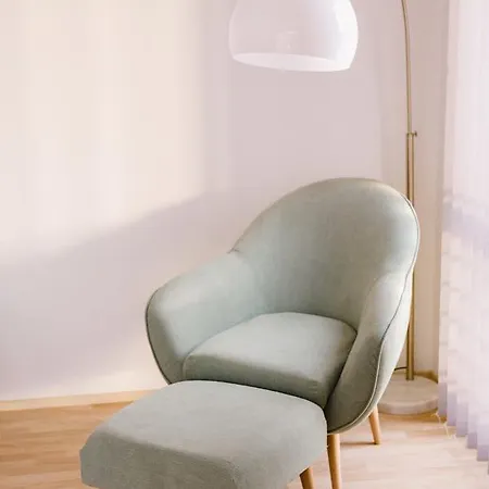 Nexus Апартаменты 4*