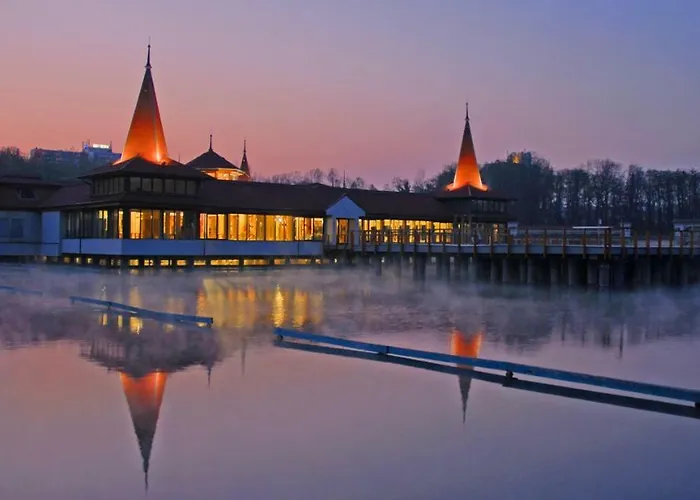 Apartamento Nexus 4*