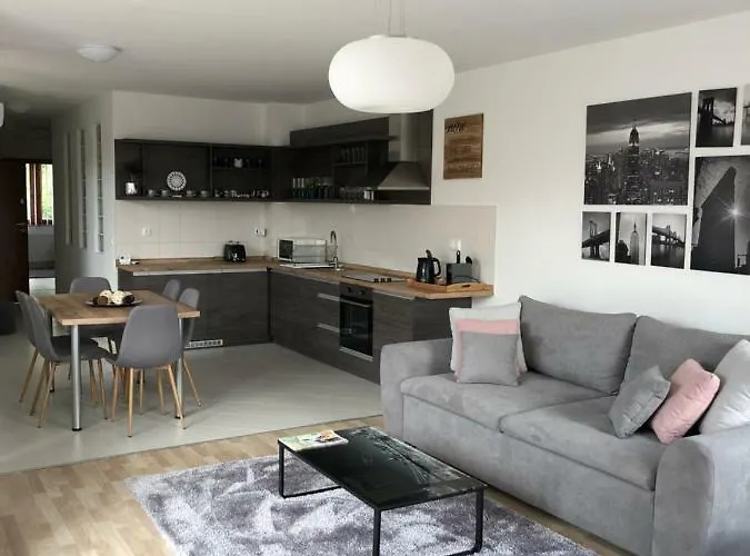 Nexus Apartamento 4*